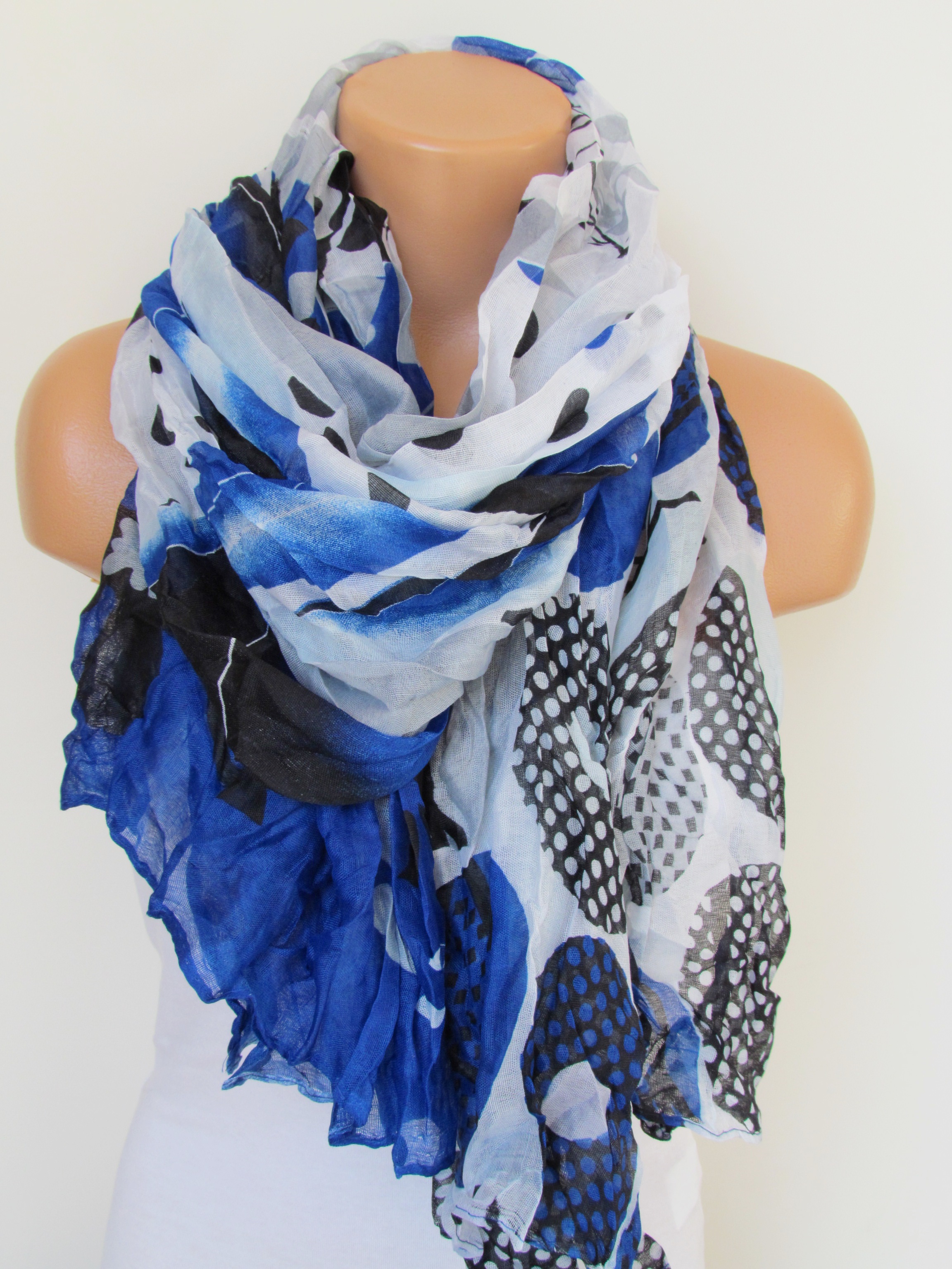 blue and black scarf